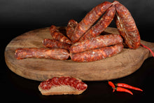 Carica l'immagine nel visualizzatore di Gallery, Salsiccia Calabrese (Casereccia) - Sapuri Calabrisi