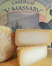 Carica l'immagine nel visualizzatore di Gallery, Formaggio Misto Calabrese semistagionato - Sapuri Calabrisi