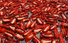 Carica l'immagine nel visualizzatore di Gallery, Pomodori Secchi - Sapuri Calabrisi